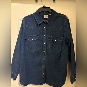 Ladies Levi’s Denim Shirt